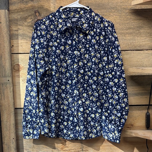 Lands' End Tops - Lands' End Button Down Shirt